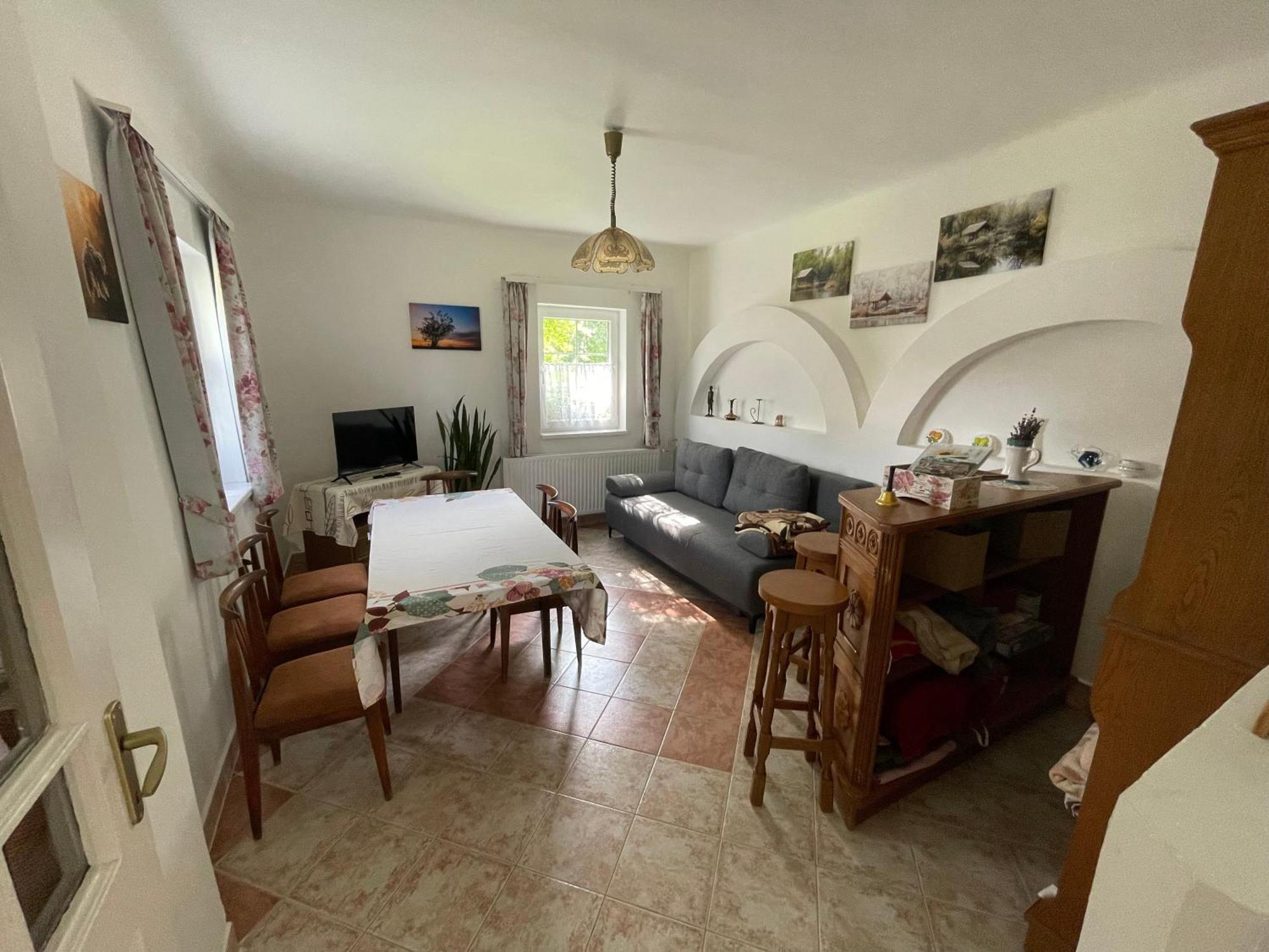 Hidlab Apartman Kimle Екстериор снимка