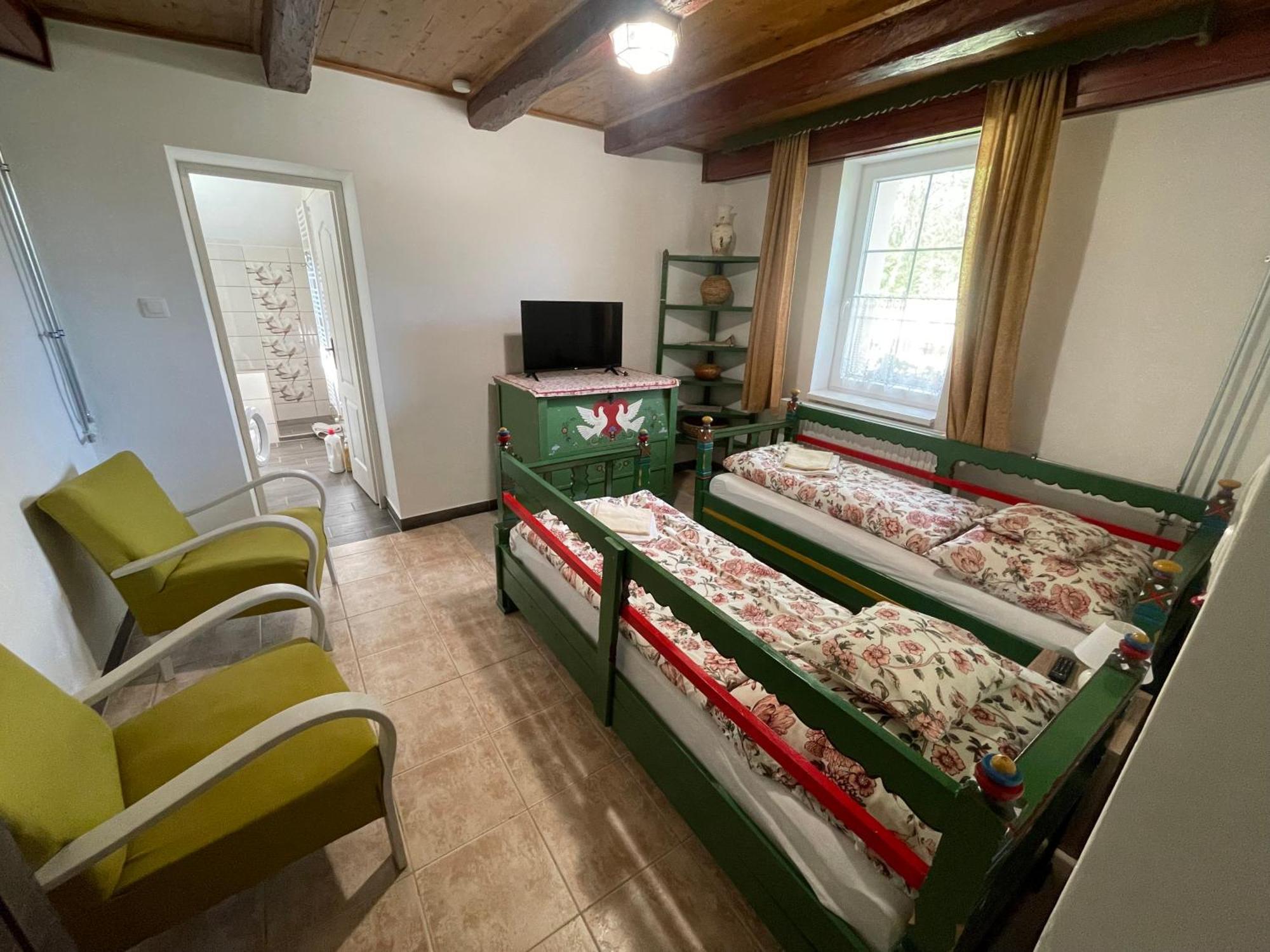 Hidlab Apartman Kimle Екстериор снимка